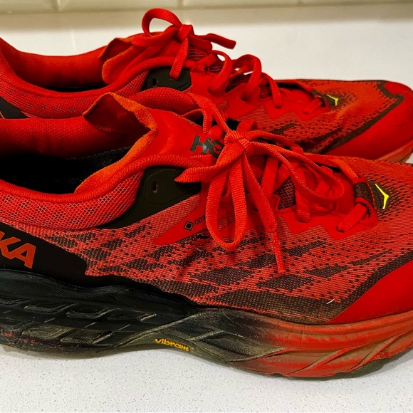 HOKA Speedgoat 5, men’s size 10D, great shape, tread like new - Picture 1 of 10